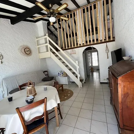 Charmante Maison Familiale Avec Terrasse Et Garage - Proche - Fr-1-619-149 בית נופש