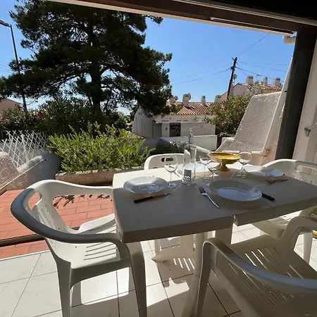 Charmante Maison Familiale Avec Terrasse Et Garage - Proche - Fr-1-619-149 * Fleury (Aude)