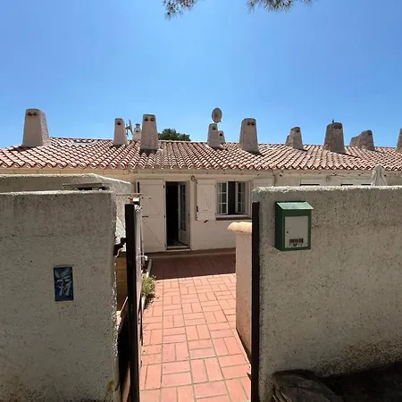 Charmante Maison Familiale Avec Terrasse Et Garage - Proche - Fr-1-619-149
