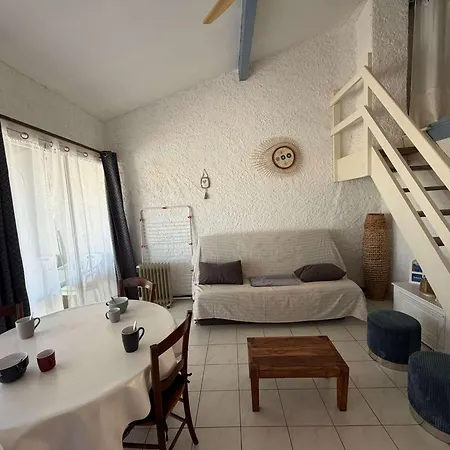 Charmante Maison Familiale Avec Terrasse Et Garage - Proche - Fr-1-619-149