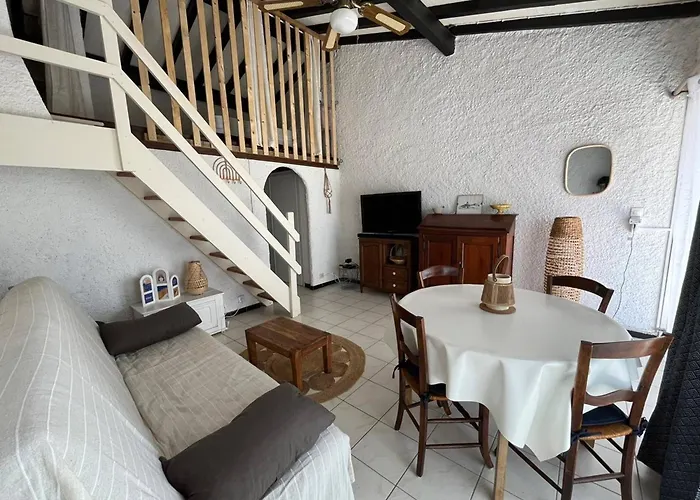 Charmante Maison Familiale Avec Terrasse Et Garage - Proche - Fr-1-619-149 * פלורי